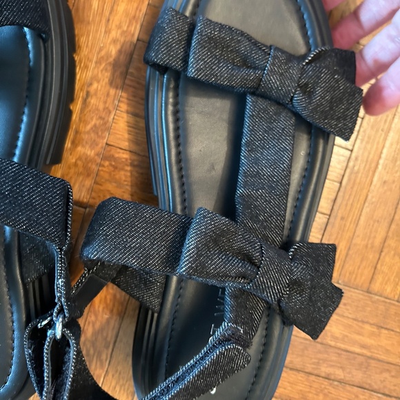 Stuart Weitzman Sofia Nolita Sandal Black Denim w Bows 9 - Picture 7 of 8